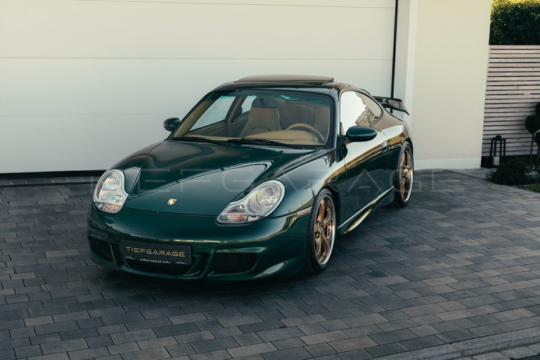 Porsche 996 Carrera