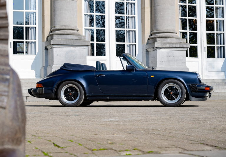 Porsche 911 Carrera 3.2