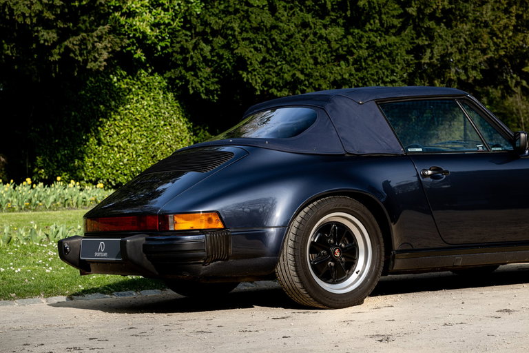 Porsche 911 Carrera 3.2