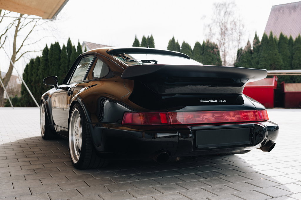 Porsche 964 Turbo 3.6