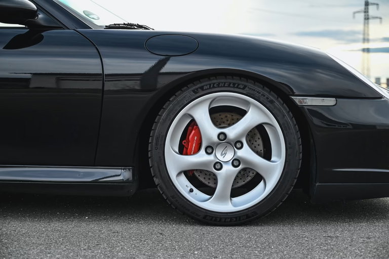 Porsche 996.2 Carrera 4S