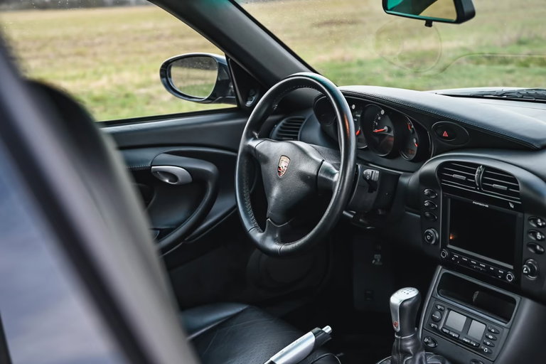 Porsche 996.2 Carrera 4S