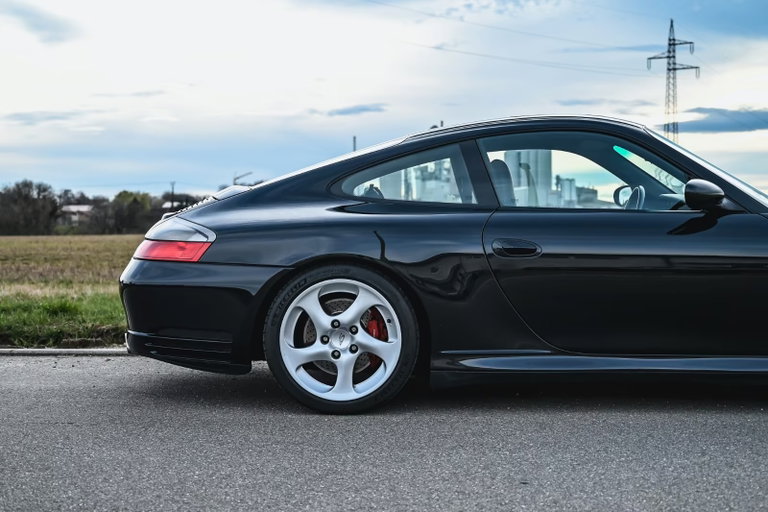 Porsche 996.2 Carrera 4S