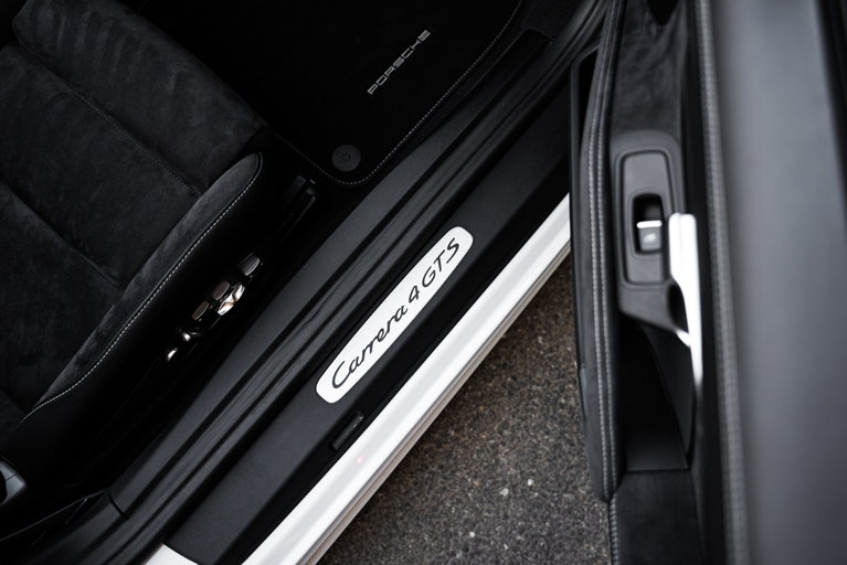 Porsche 991.2 Carrera 4 GTS