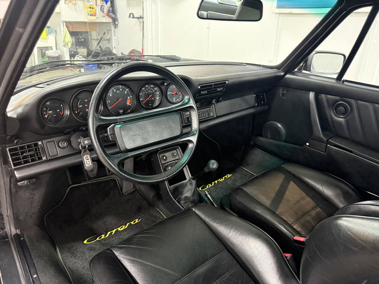 Porsche 911 Carrera 3.2