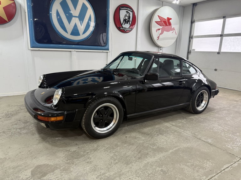 Porsche 911 Carrera 3.2