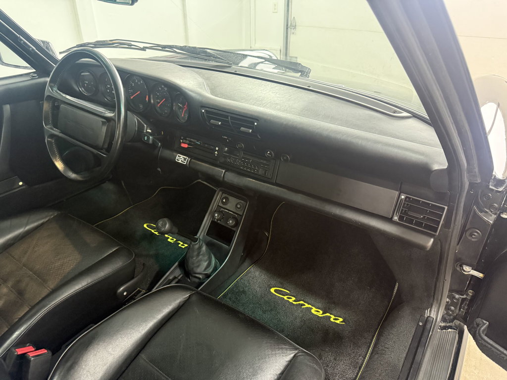 Porsche 911 Carrera 3.2