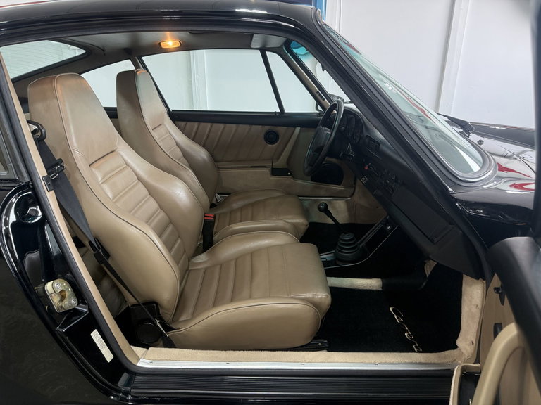 Porsche 911 Carrera 3.2 WTL