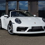 Porsche 992 Carrera 4