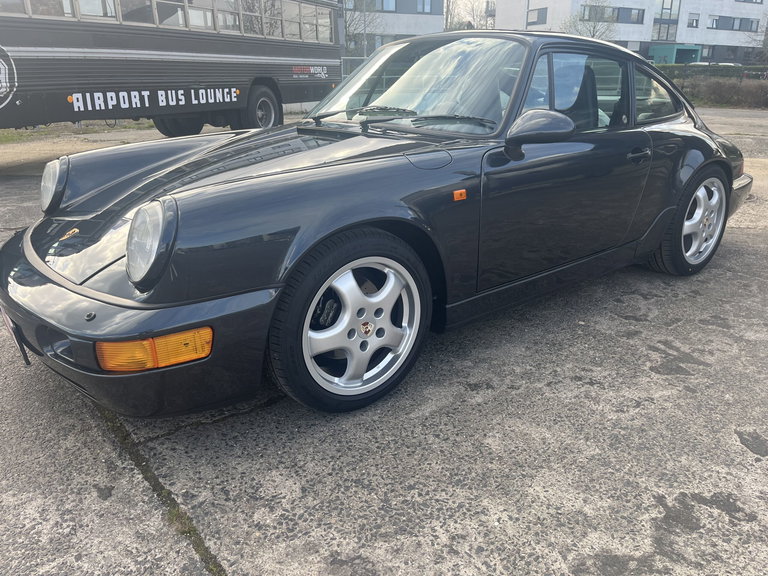 Porsche 964 Carrera 2