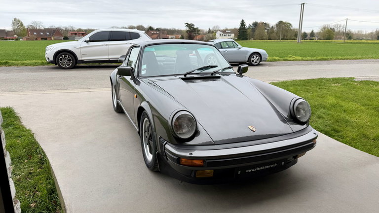 Porsche 911 Carrera 3.2
