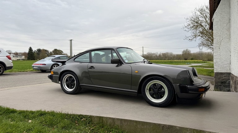 Porsche 911 Carrera 3.2