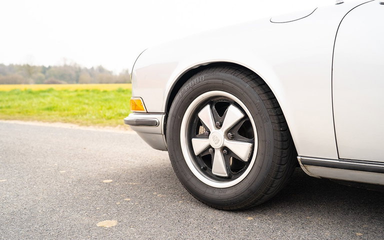 Porsche 911 S (F-Modell)