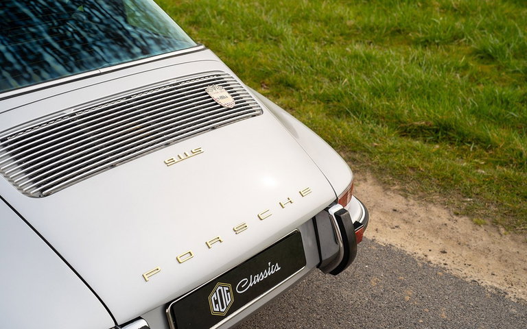 Porsche 911 S (F-Modell)