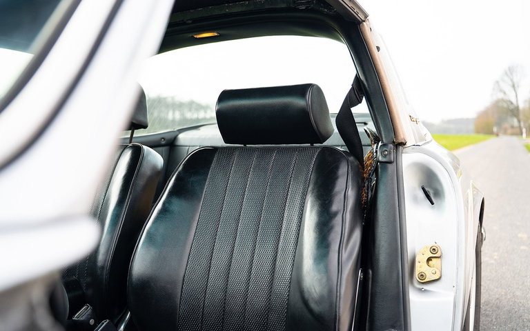 Porsche 911 S (F-Modell)