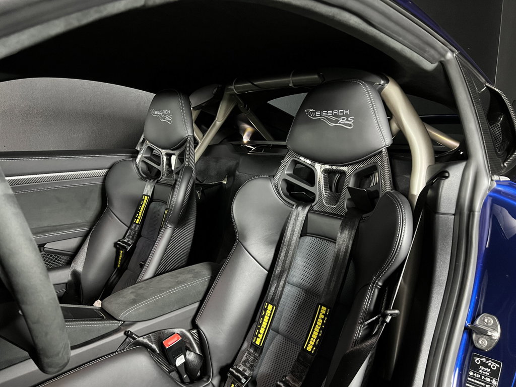 Porsche 718 Cayman GT4 RS