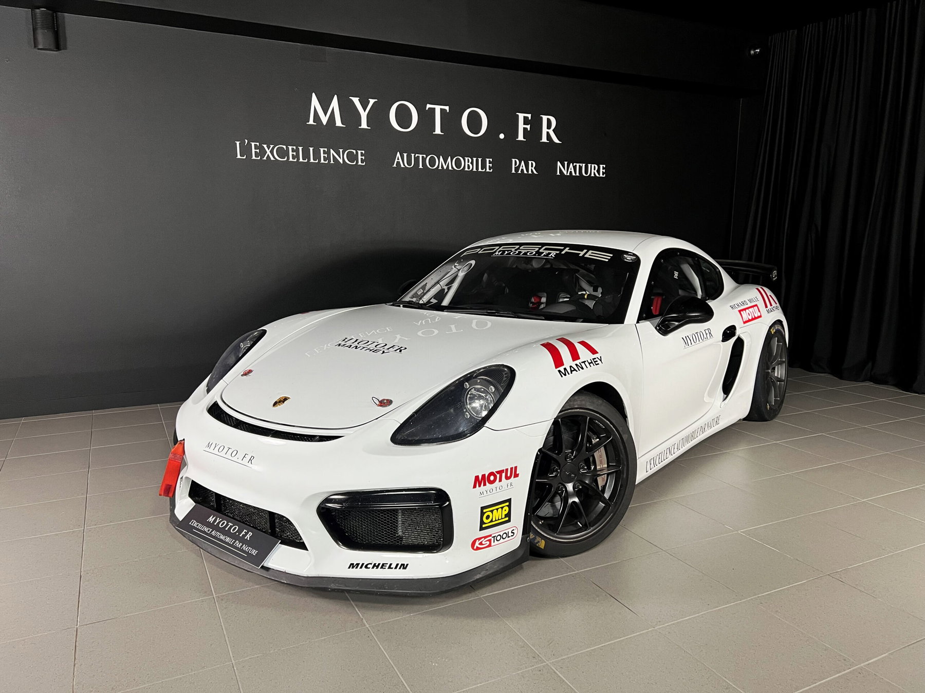 Porsche 981 Cayman GT4 Clubsport 2016 - elferspot.com