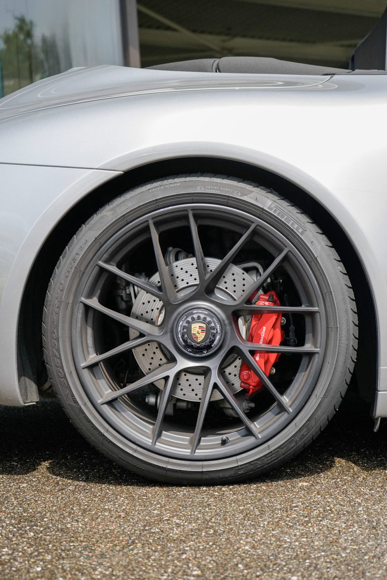 Porsche 991.2 Carrera 4 GTS