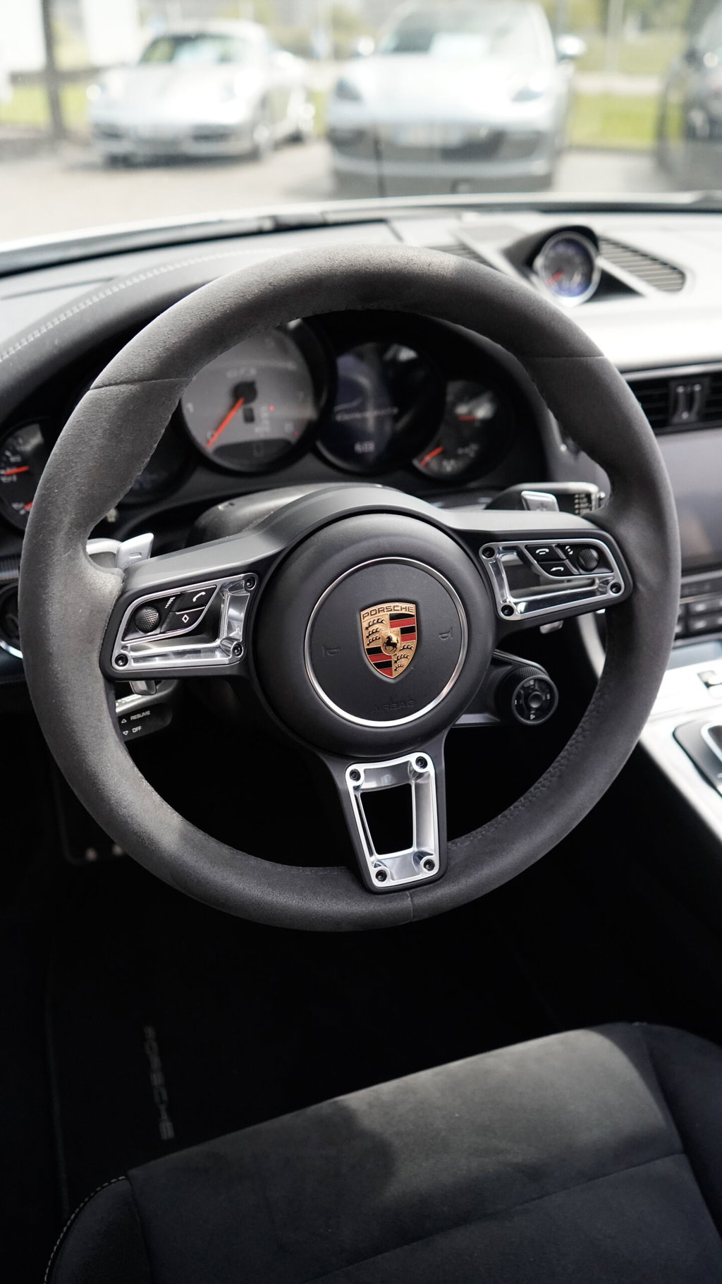 Porsche 991.2 Carrera 4 GTS
