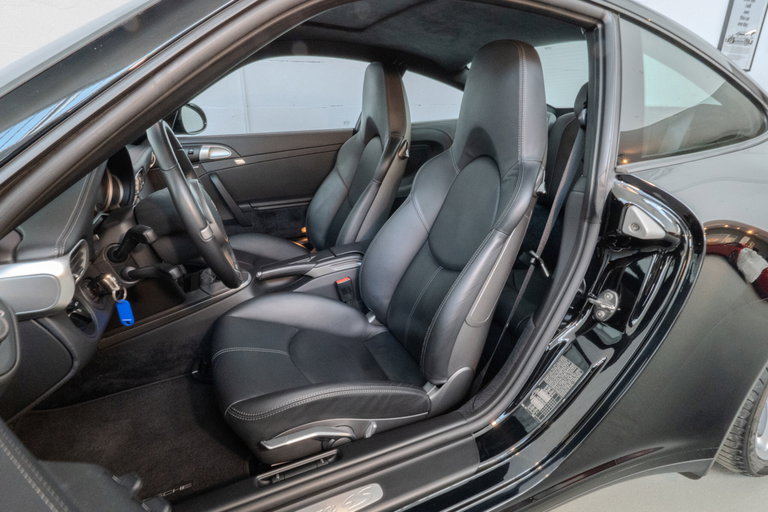 Porsche 997.2 Carrera 4S