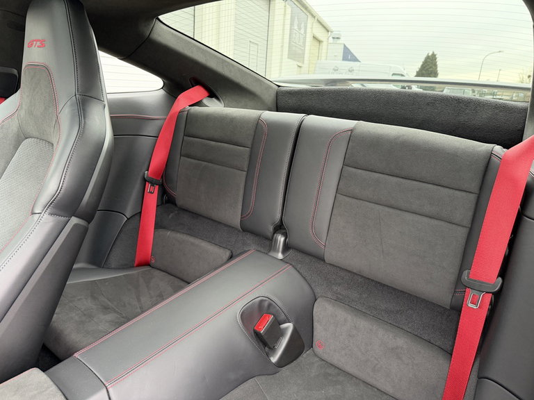 Porsche 992.2 Carrera 4 GTS