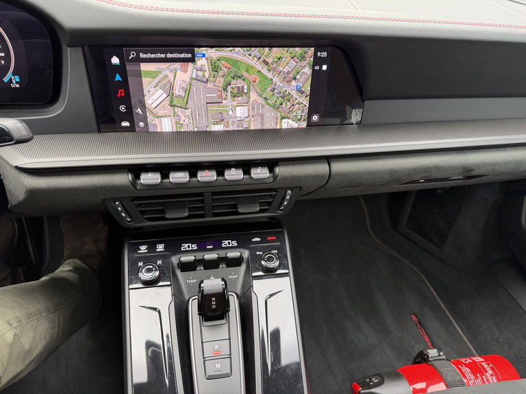 Porsche 992.2 Carrera 4 GTS