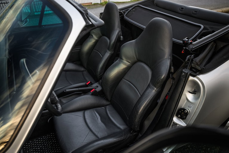 Porsche 993 Carrera 4