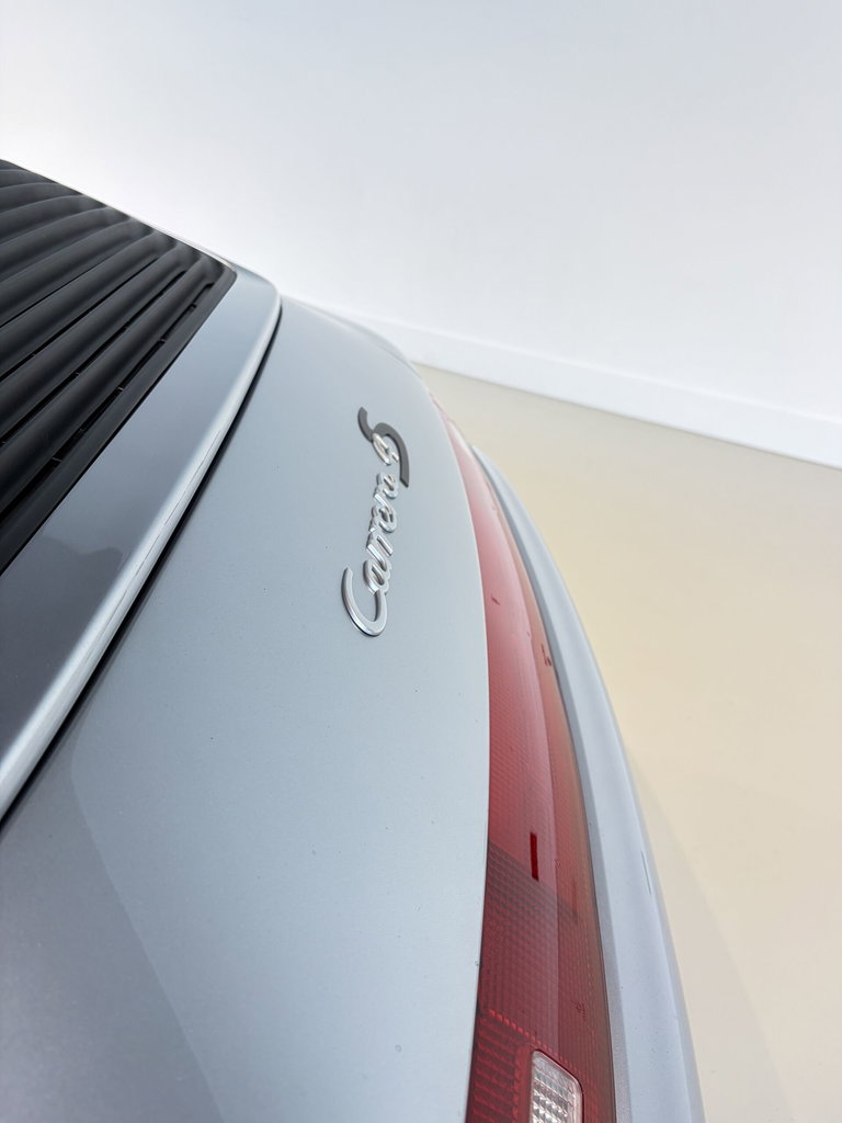 Porsche 993 Carrera 4S