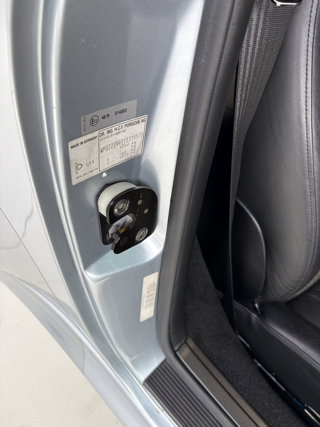 Porsche 993 Carrera 4S