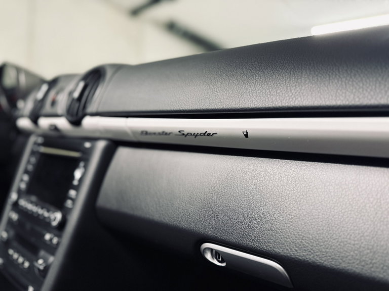 Porsche 987 Boxster Spyder