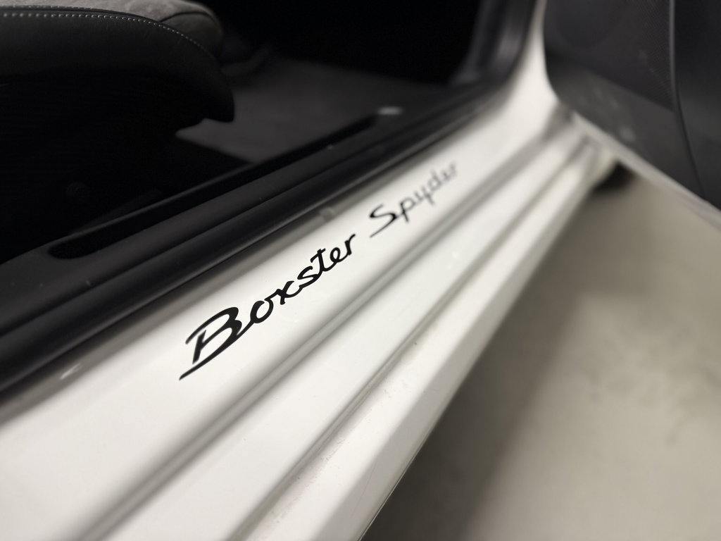 Porsche 987 Boxster Spyder