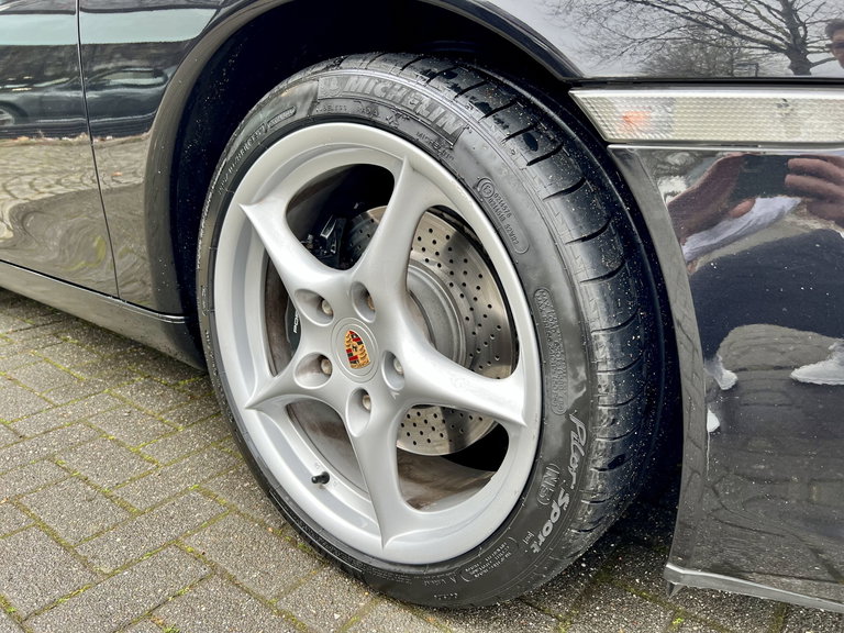 Porsche 996.2 Carrera