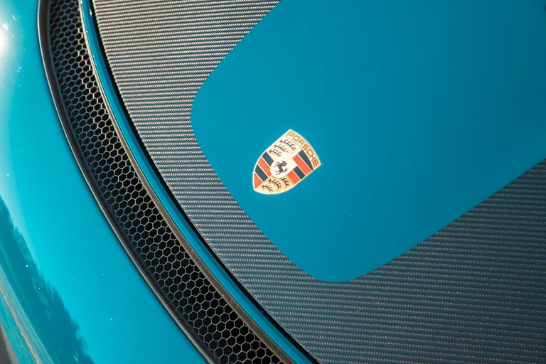 Porsche 718 Cayman GT4 RS