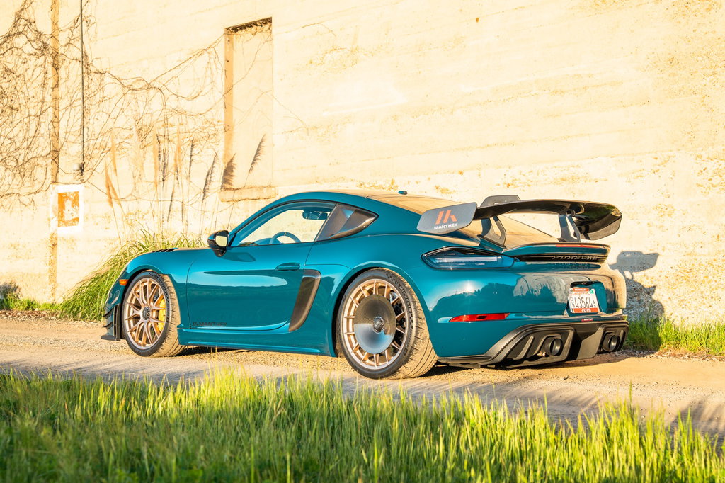 Porsche 718 Cayman GT4 RS