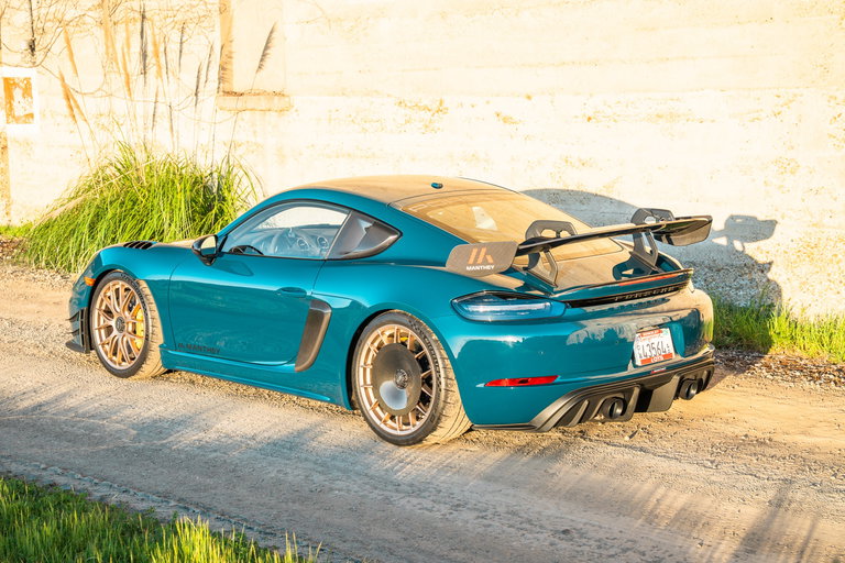 Porsche 718 Cayman GT4 RS