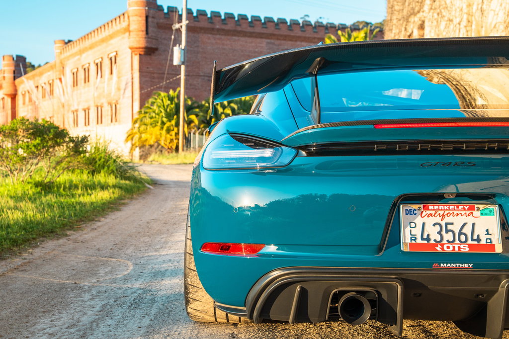 Porsche 718 Cayman GT4 RS