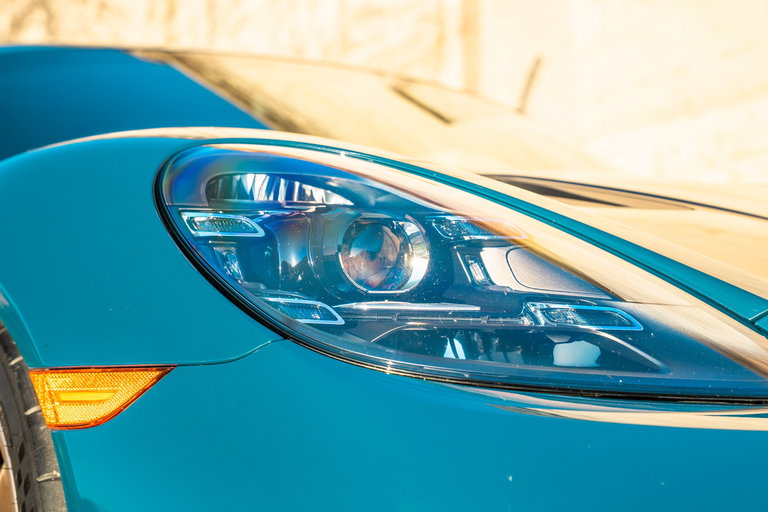 Porsche 718 Cayman GT4 RS