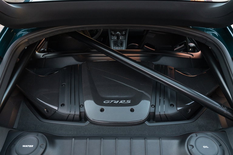 Porsche 718 Cayman GT4 RS