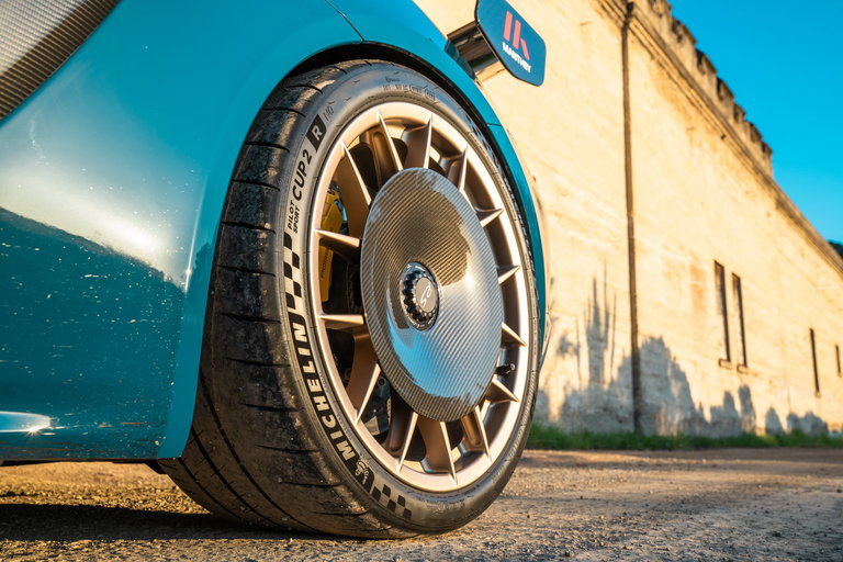 Porsche 718 Cayman GT4 RS