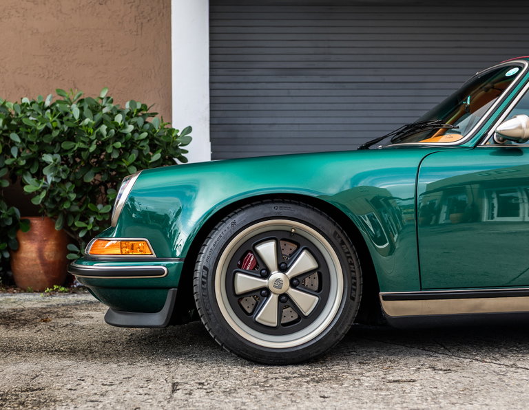 Porsche 911 Reimagined by Singer