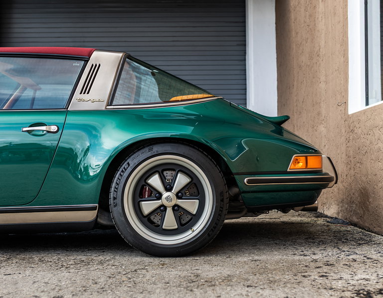 Porsche 911 Reimagined by Singer