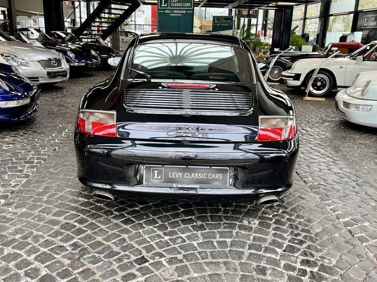 Porsche 996.2 Carrera