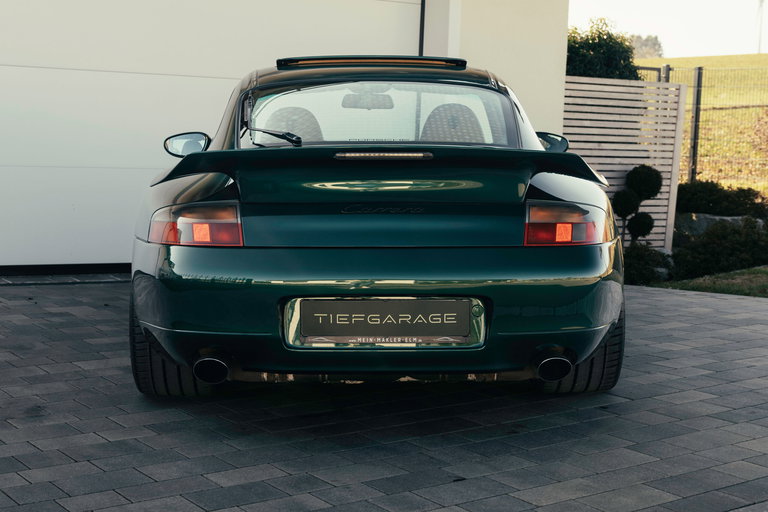 Porsche 996 Carrera