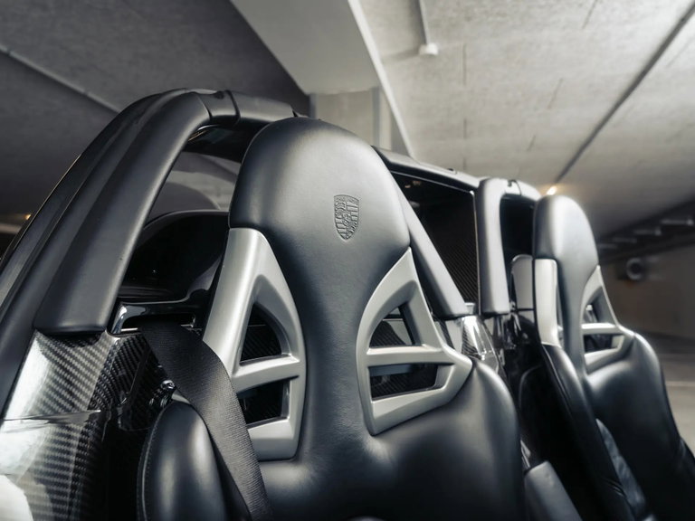 Porsche Carrera GT