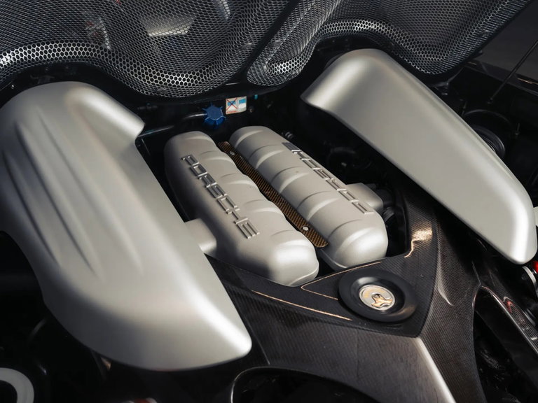Porsche Carrera GT