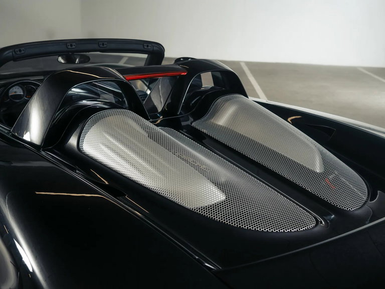 Porsche Carrera GT