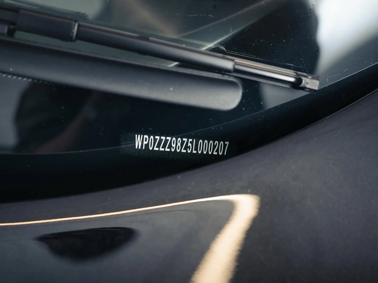 Porsche Carrera GT