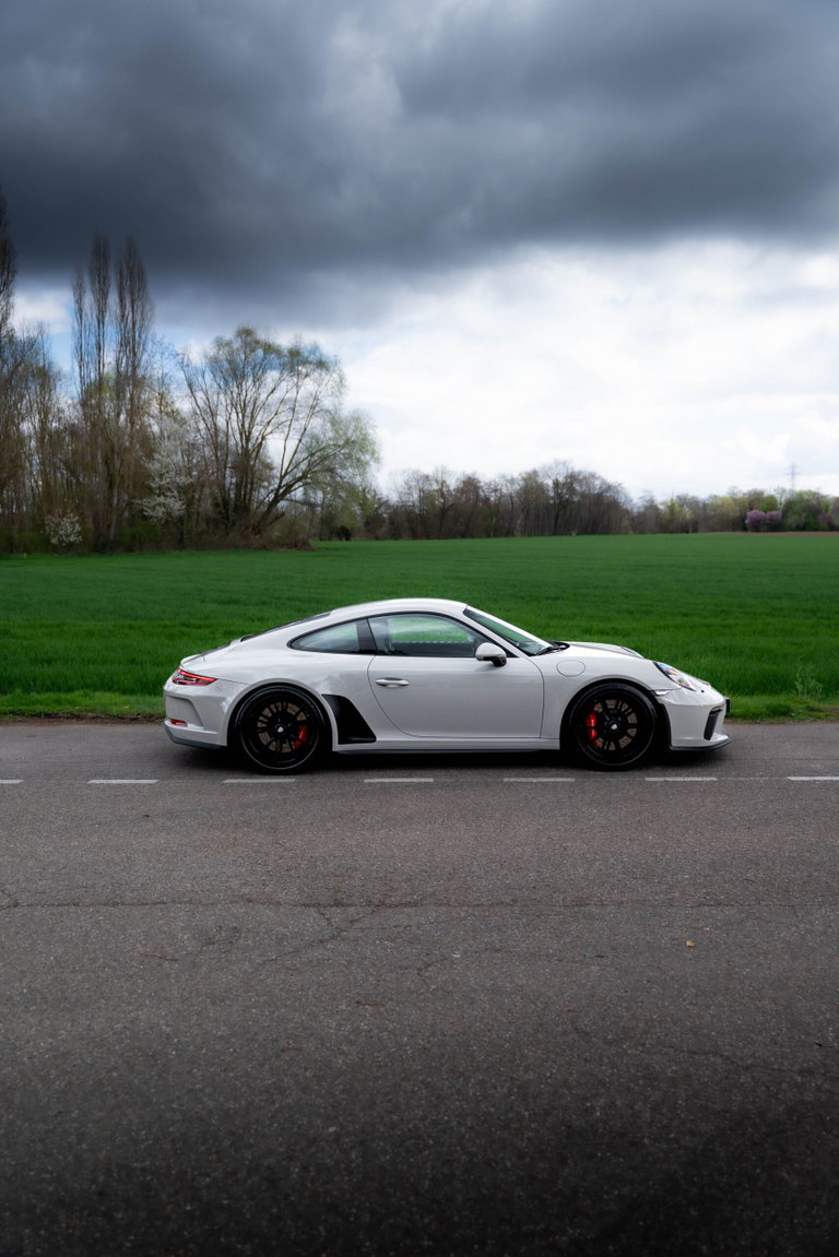 Porsche 991.2 GT3 Touring