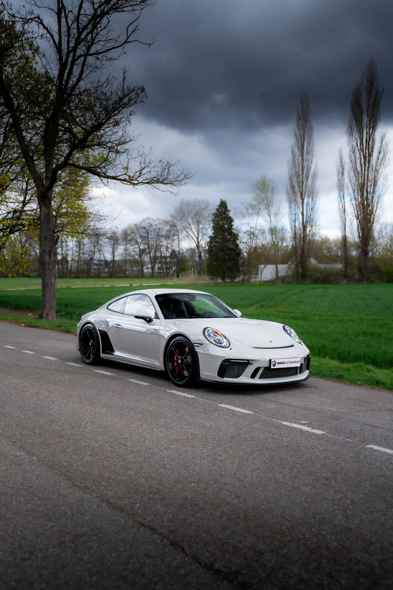 Porsche 991.2 GT3 Touring