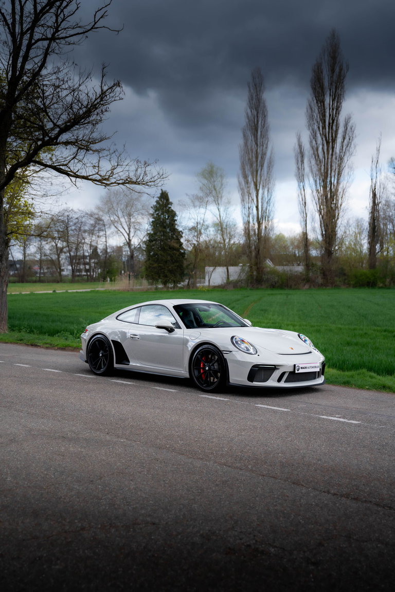 Porsche 991.2 GT3 Touring